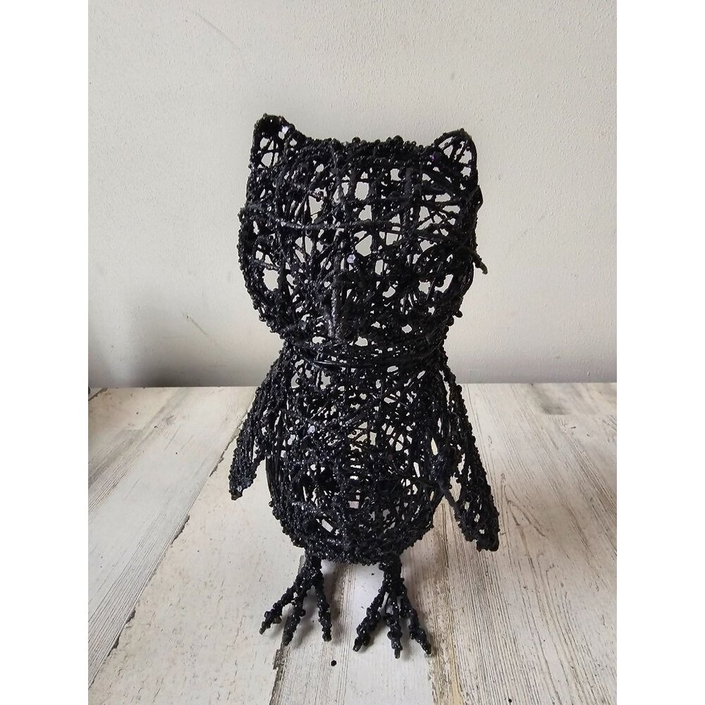 Black owl beaded Halloween decor unique metal prop‎